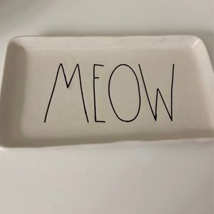 Rae Dunn “Meow” Tray.  Great for any cat lovers! Gently used.